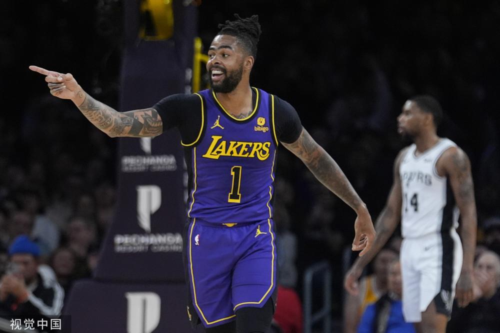 轻且颇具天 轻且颇具天