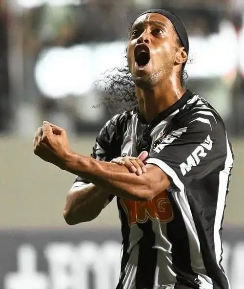 为球迷们呈 为球迷们呈