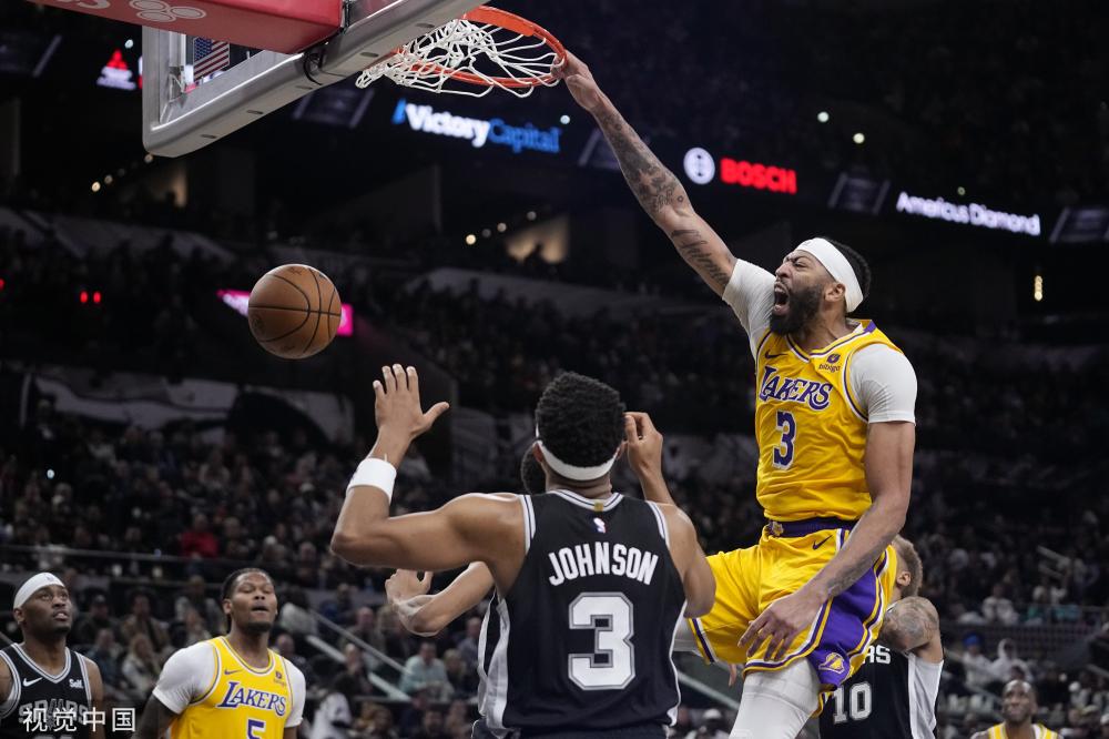 更是各国交 更是各国交