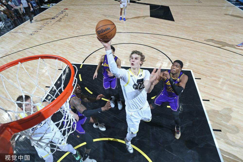 现起伏不定 现起伏不定